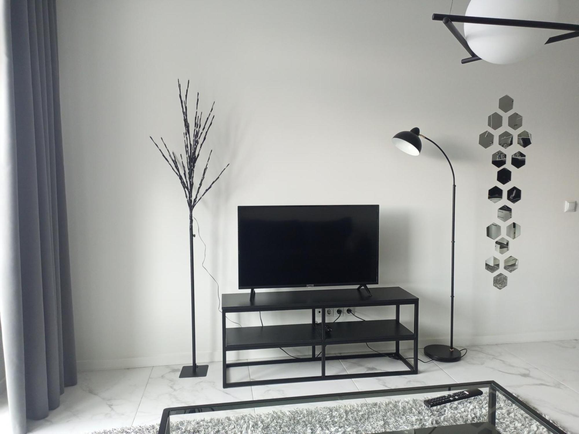 New Modern Apartment อุชโฮรอด ภายนอก รูปภาพ